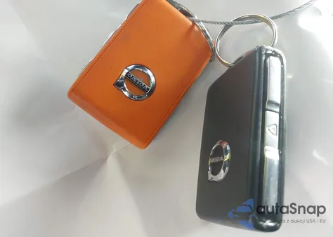 2022 Volvo C40 Recharge Pure Electric P8 Ultimate z USA, uszkodzony, nr VIN YV4ED3GB9N2000364